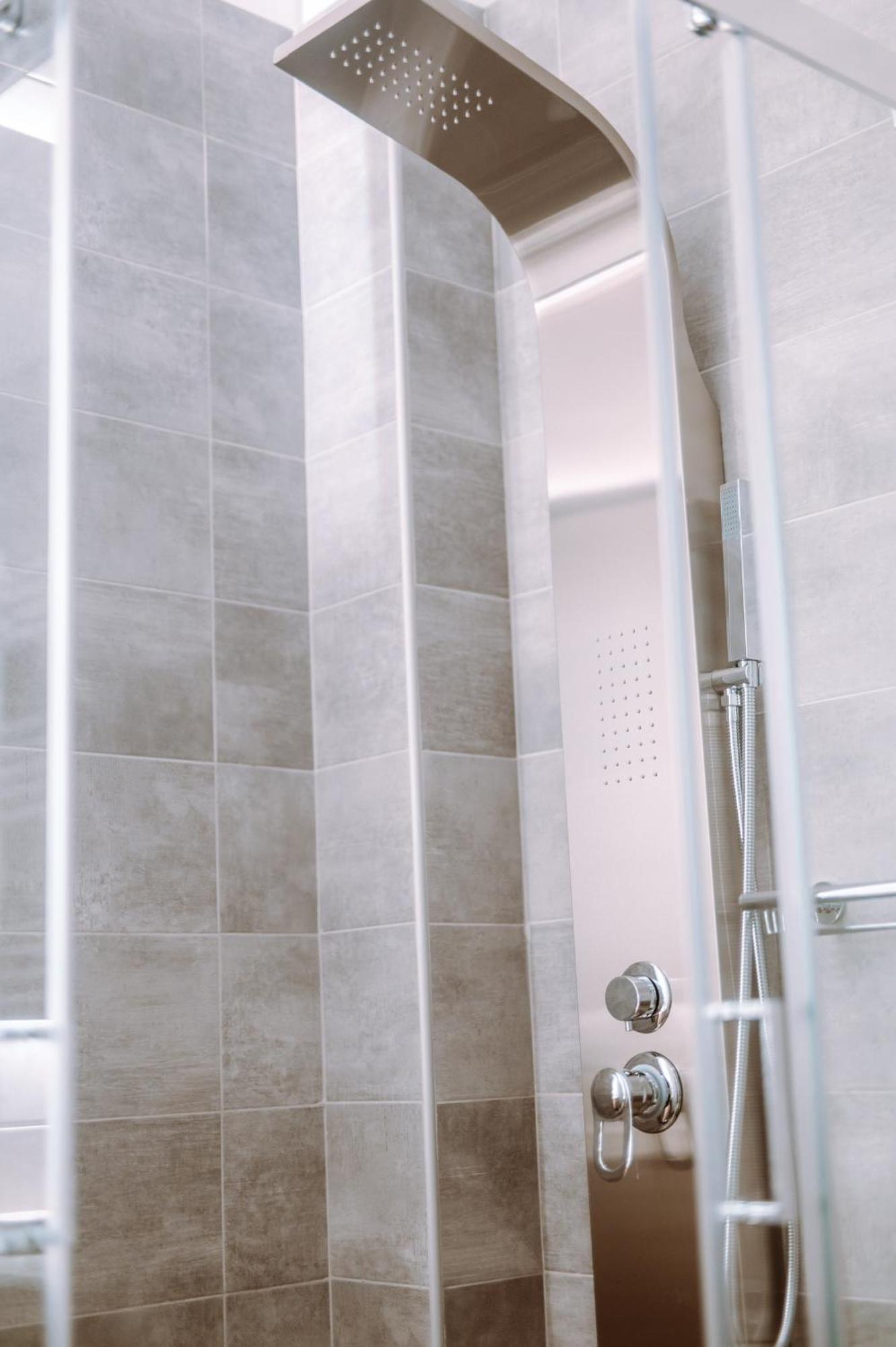 Louisa Luxury Apartments Preveza Bagian luar foto