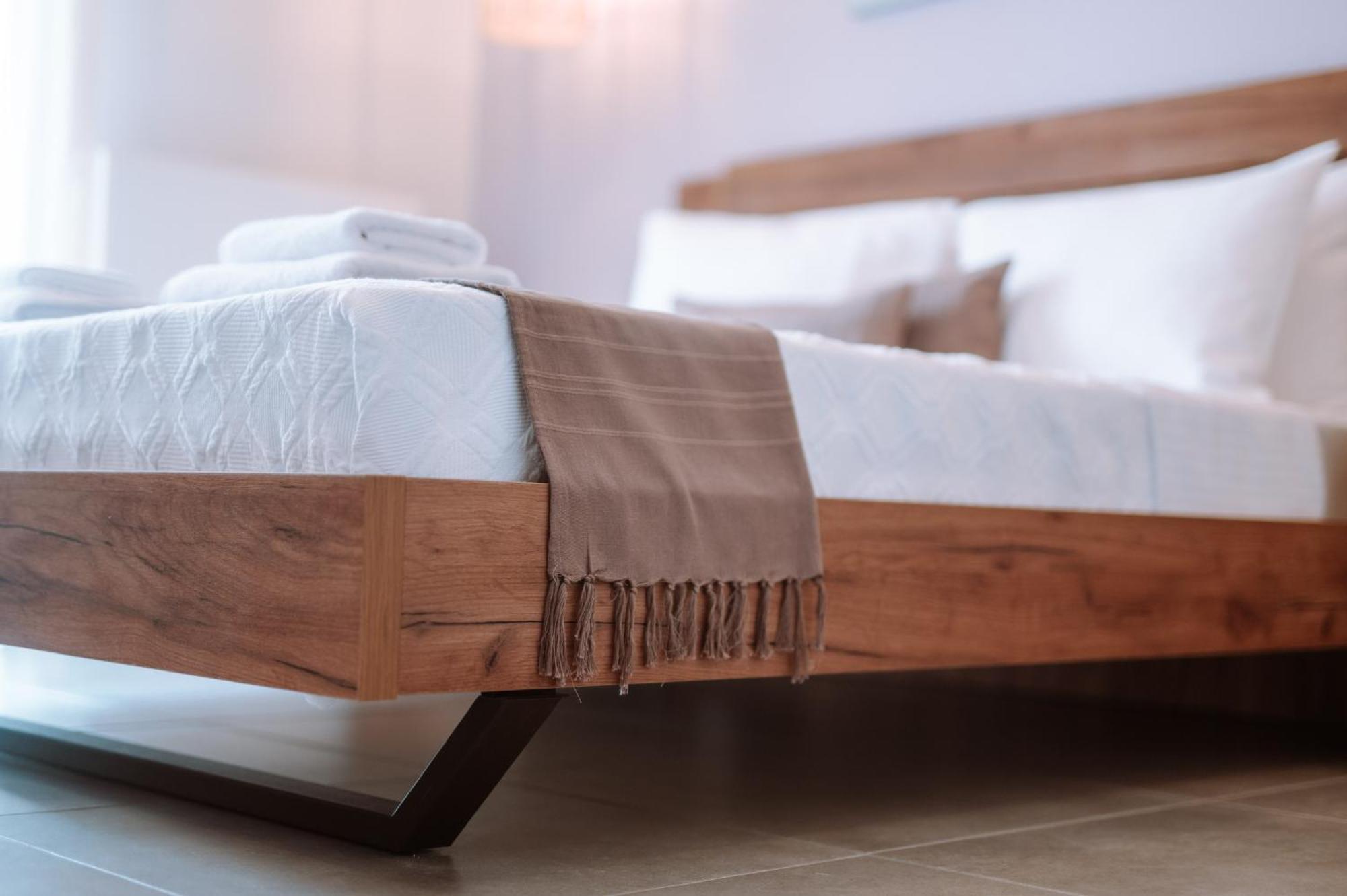 Louisa Luxury Apartments Preveza Bagian luar foto