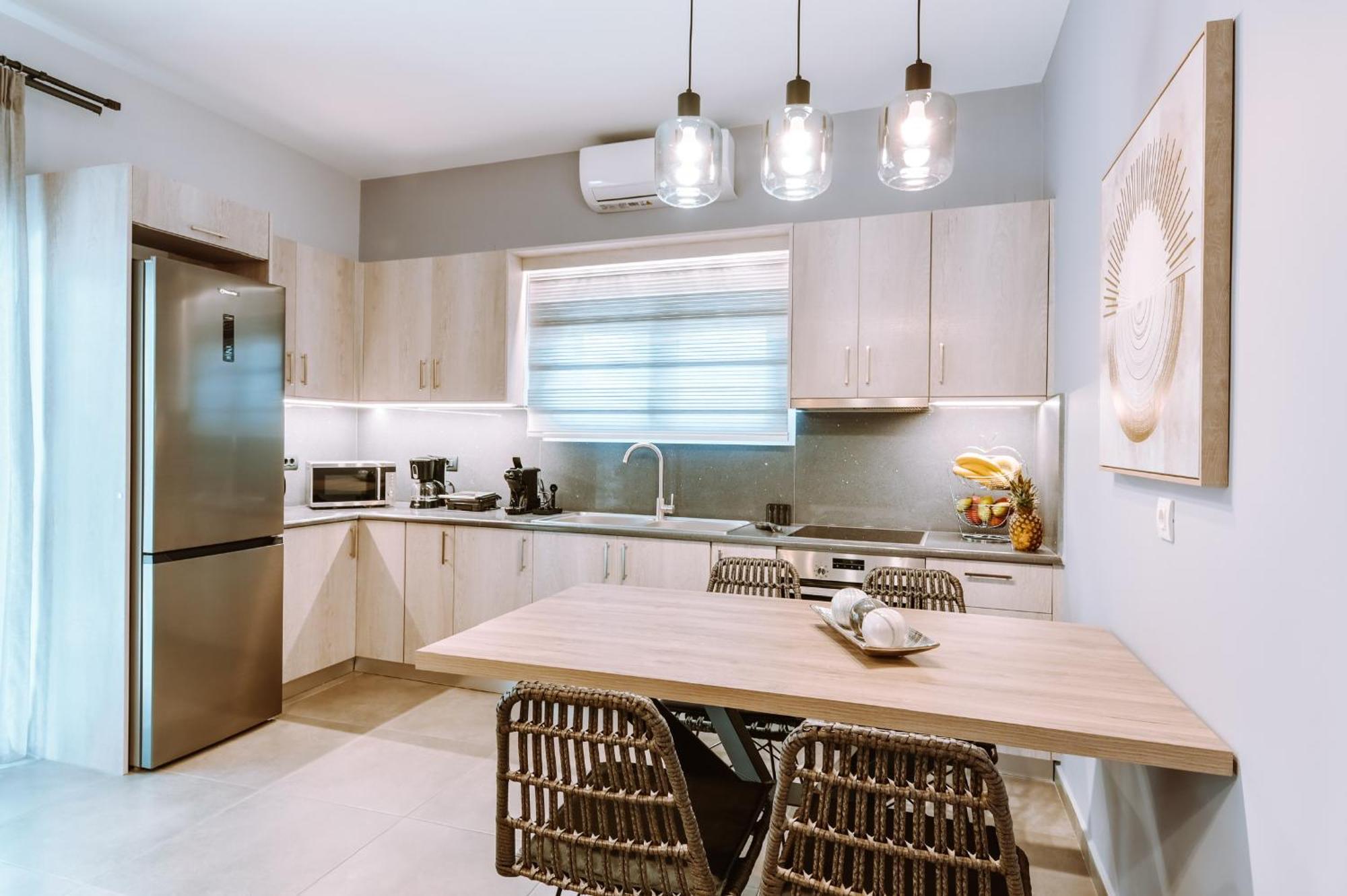 Louisa Luxury Apartments Preveza Bagian luar foto
