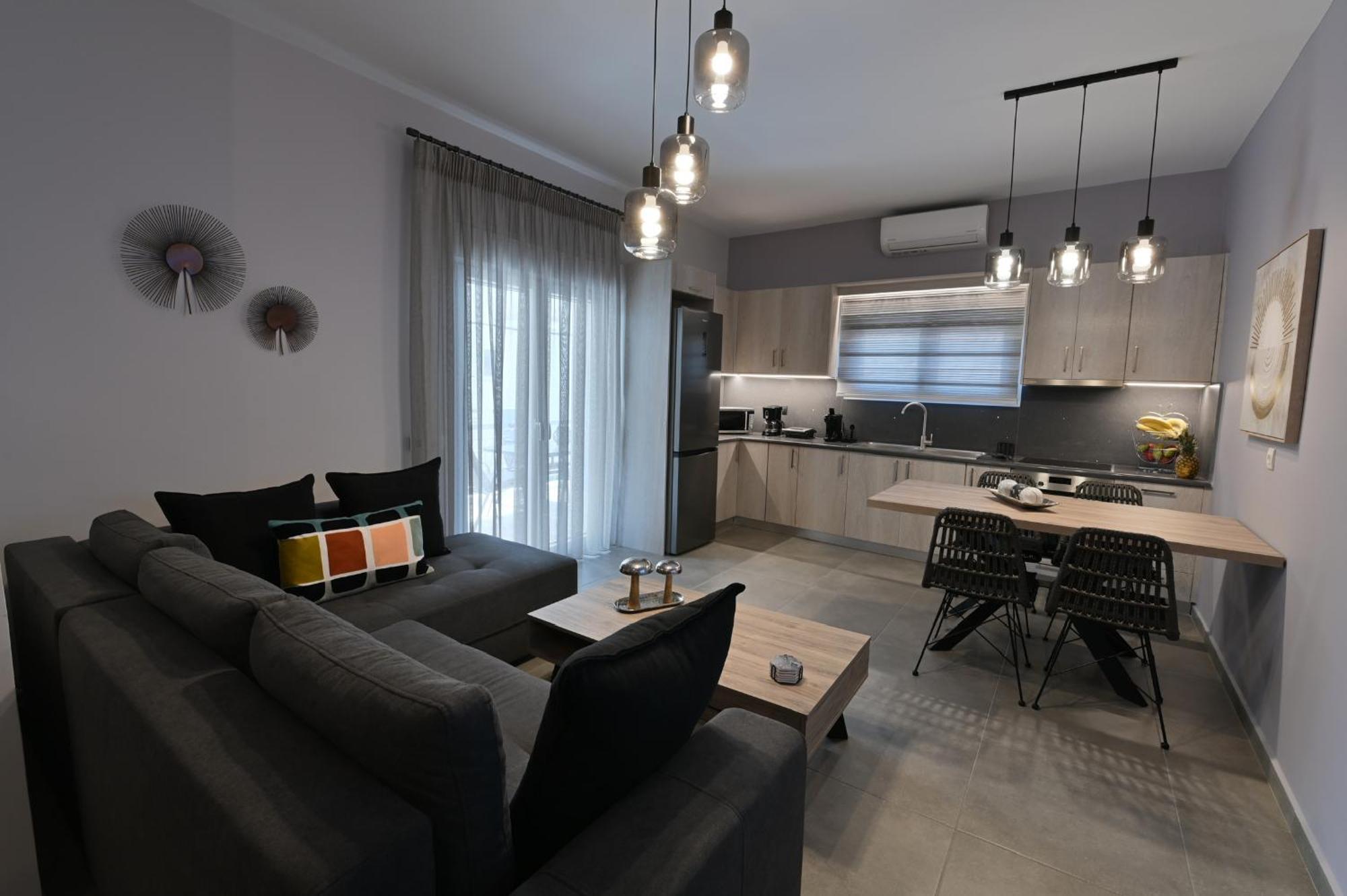 Louisa Luxury Apartments Preveza Bagian luar foto