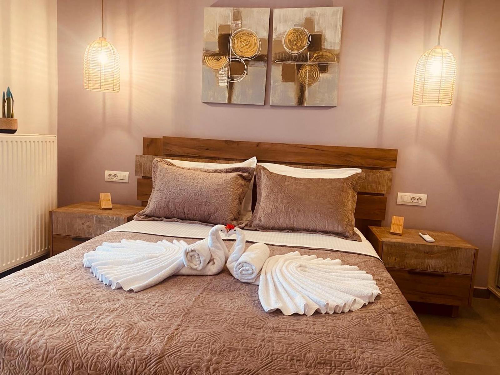 Louisa Luxury Apartments Preveza Bagian luar foto